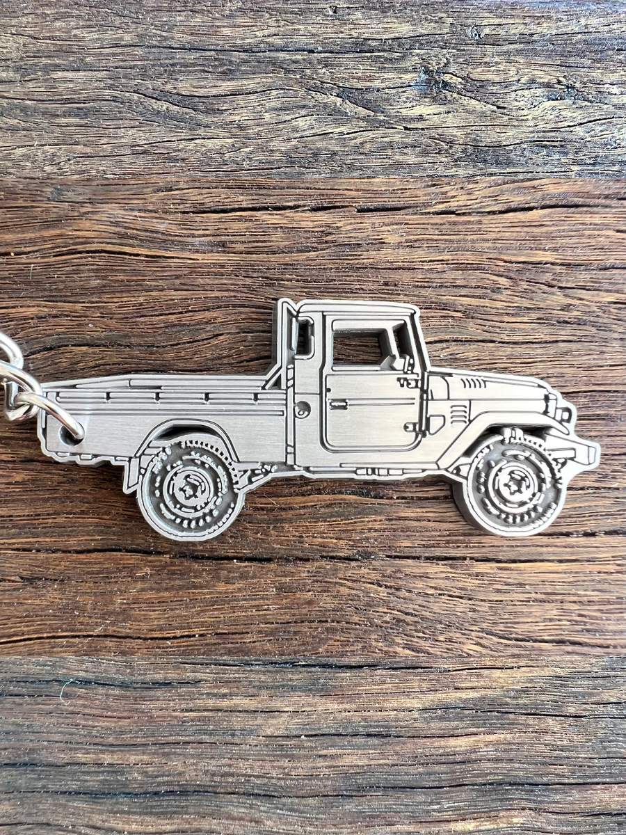 45 Series LandCruiser Metal Keyring