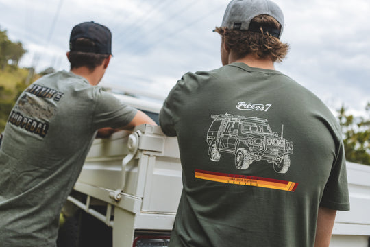 79 Legend Series LandCruiser - Men’s T-Shirt