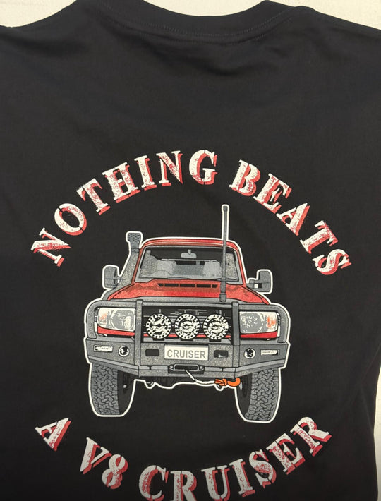 V8 Land Cruiser - Men's T-Shirt