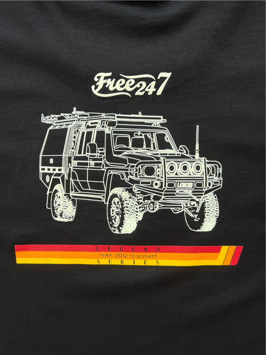 79 Legend Series LandCruiser - Men’s T-Shirt