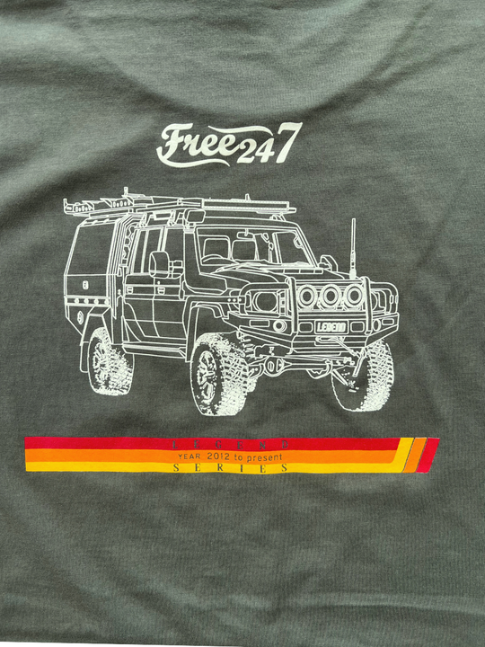 79 Legend Series LandCruiser - Men’s T-Shirt