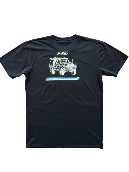79 Legend Series LandCruiser - Men’s T-Shirt