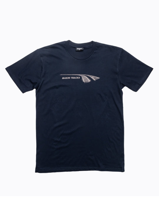 Makin Tracks Men's Navy T-Shirt