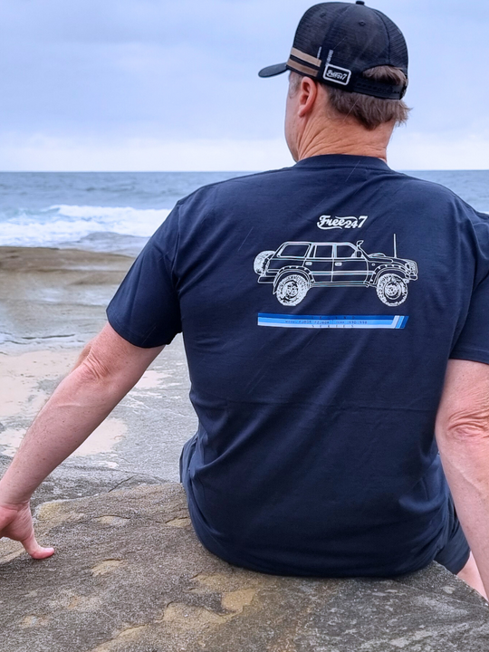 80 Legend Series LandCruiser - Men’s T-Shirt
