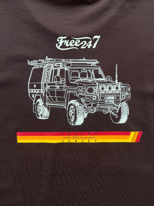 79 Legend Series LandCruiser - Men’s T-Shirt