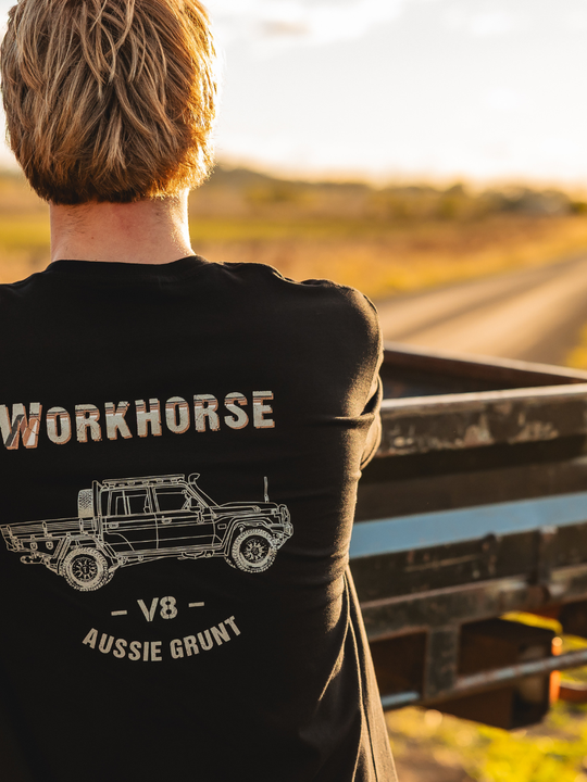 79 Series Land Cruiser Dual Cab - Workhorse Men’s T-Shirt