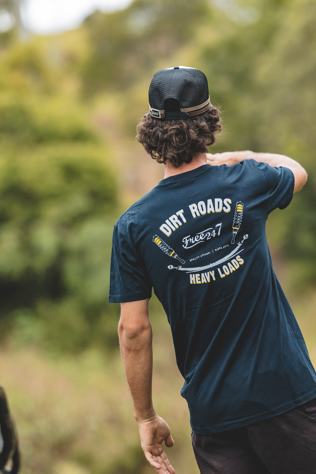 Dirt Roads Heavy Loads - Men's T-Shirt