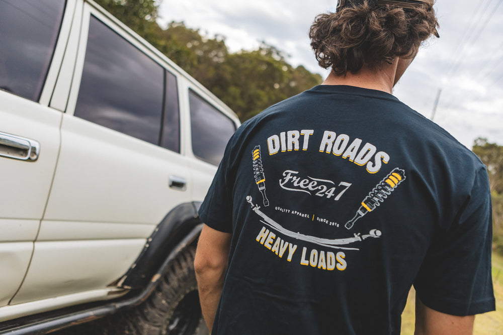Dirt Roads Heavy Loads - Men's T-Shirt