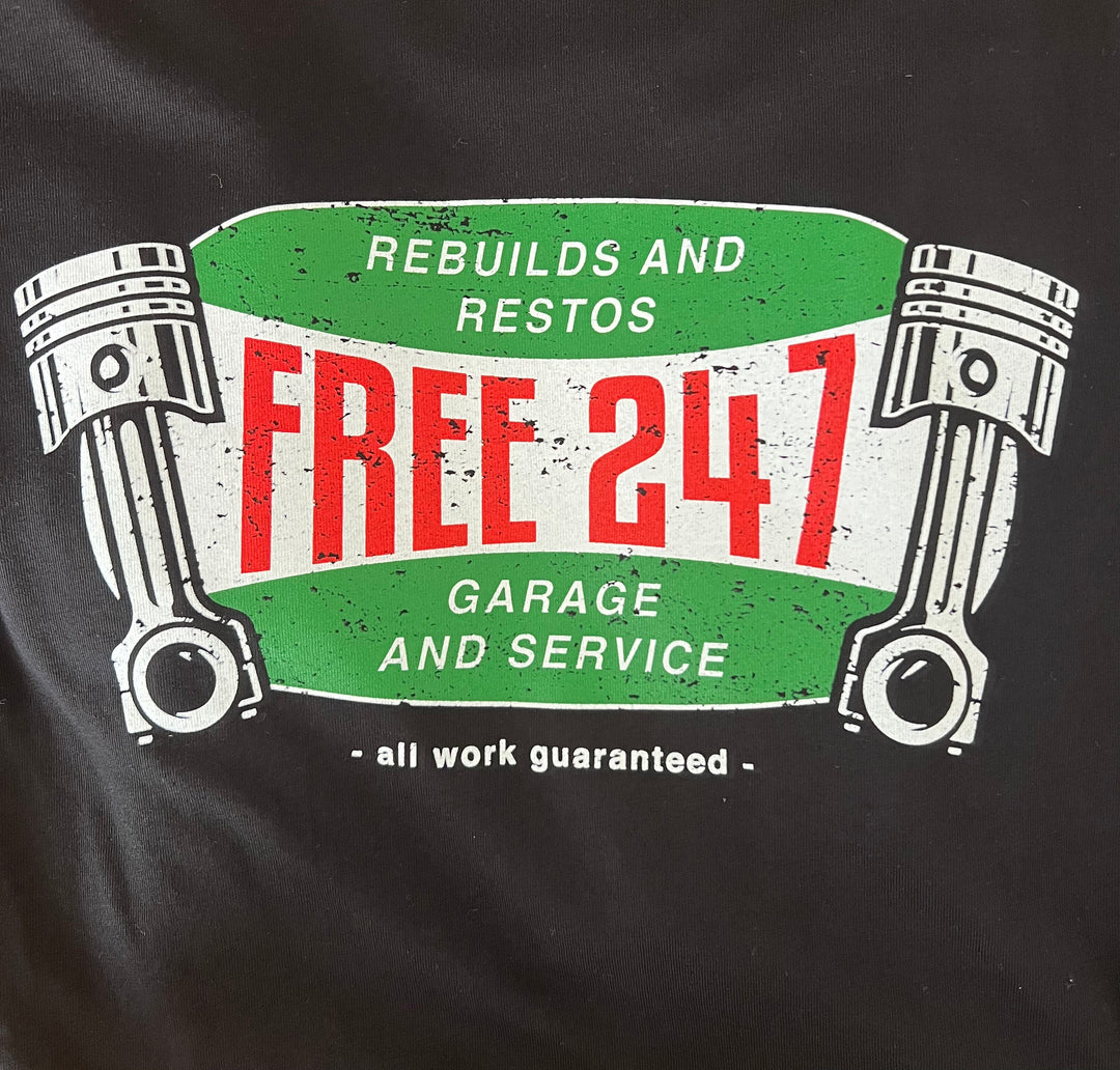 Vintage Garage - Men's T-Shirt