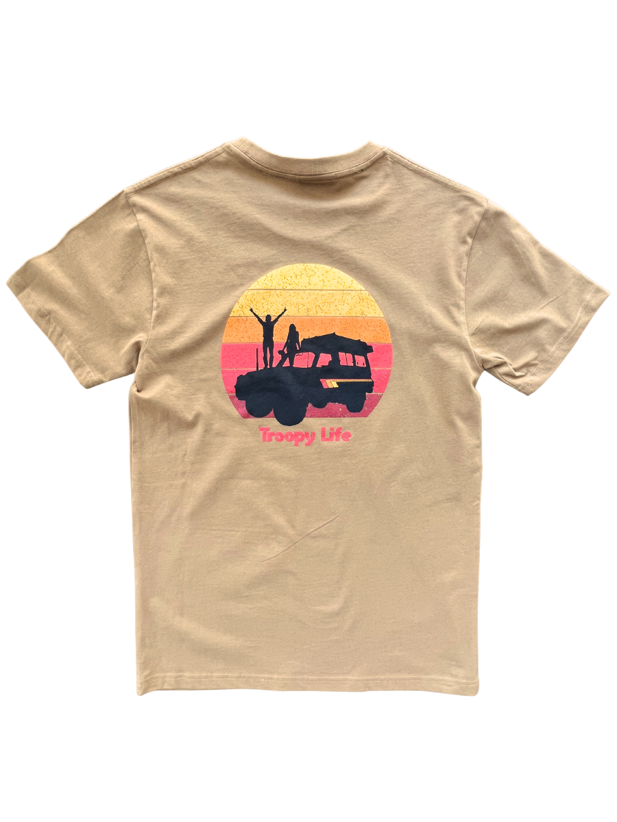 Troopy Life Sunset - Men’s T-Shirt