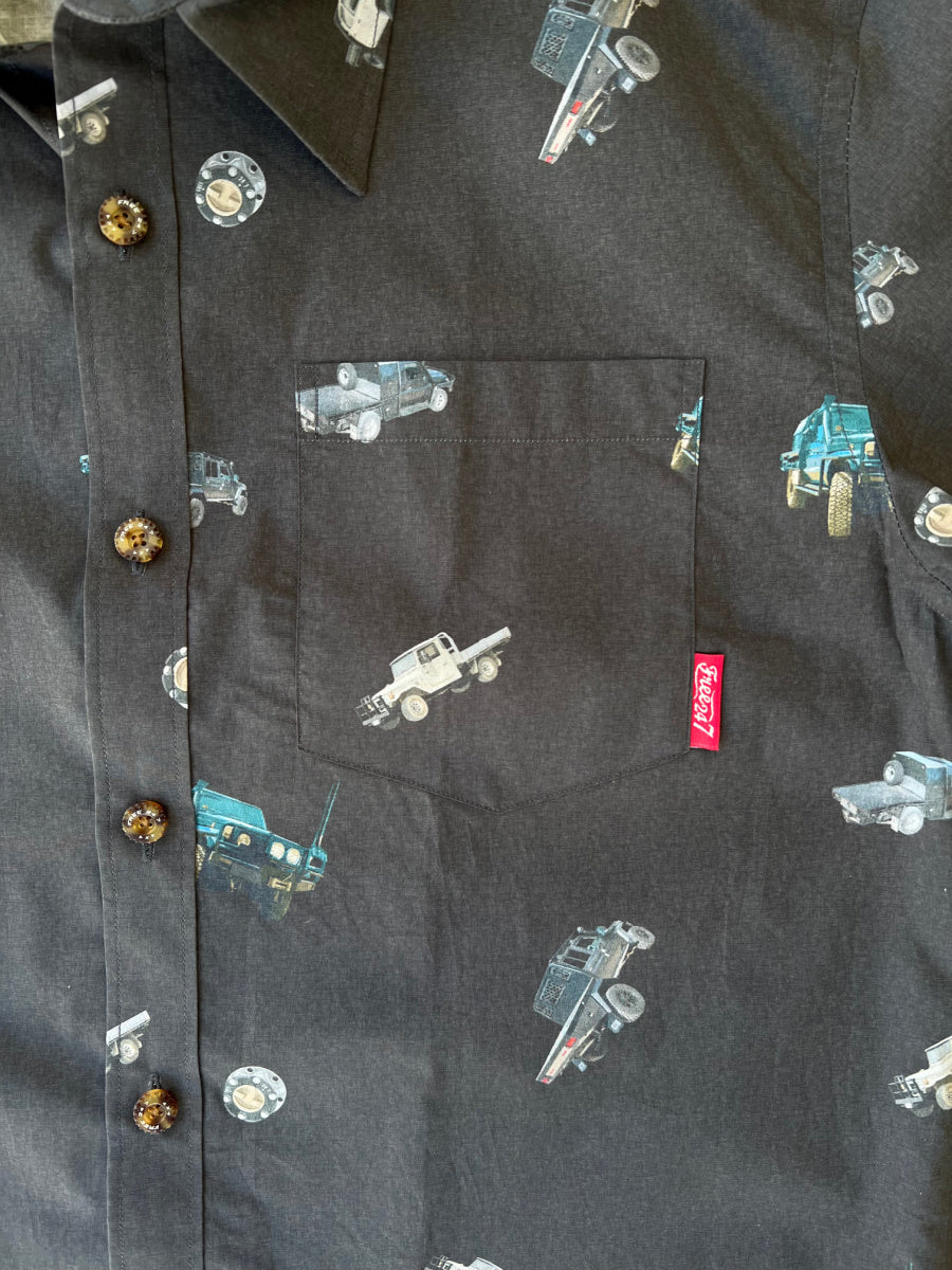 Workhorse Ute Men's Button Up Shirt